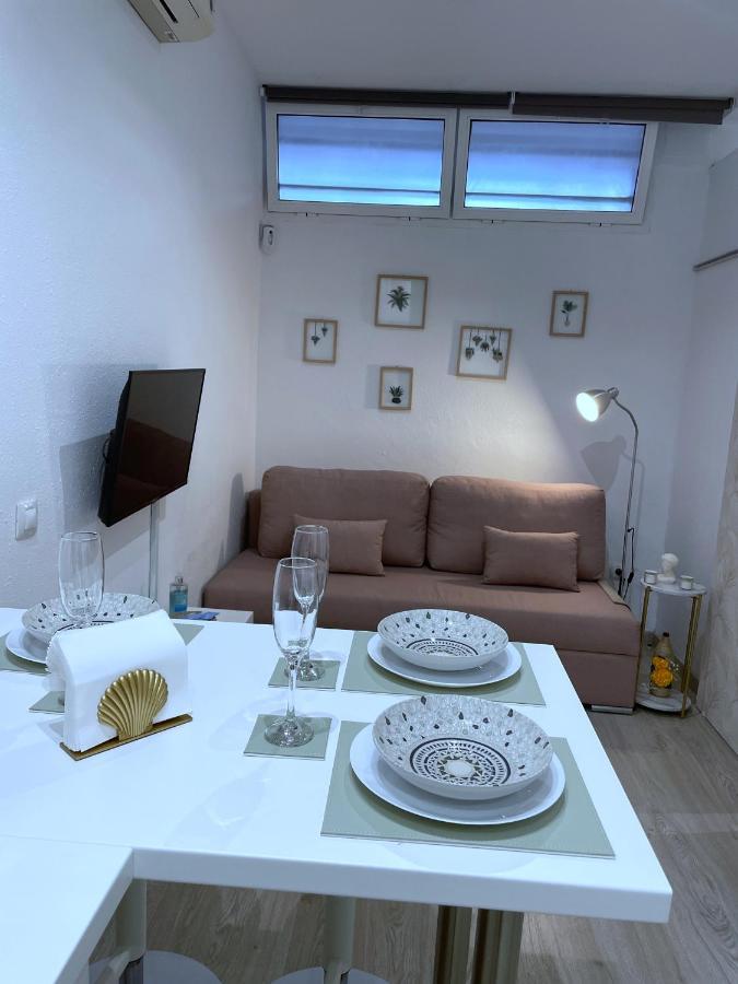 Precioso Apartamento Cerca De La Playa. Lägenhet Benalmádena Exteriör bild